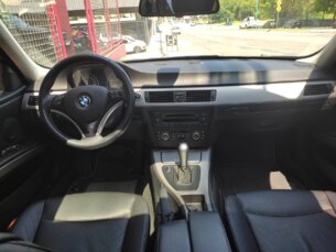 Foto 10 - BMW Série 3 325i 2.5 24V automático