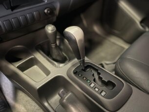 Foto 10 - Toyota Hilux Cabine Dupla Hilux 3.0 TDI 4x4 CD SR (Aut) automático