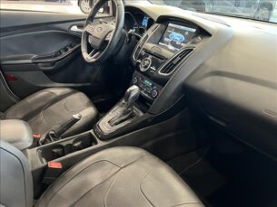 Foto 4 - Ford Focus Hatch Focus Hatch Titanium Plus 2.0 PowerShift automático