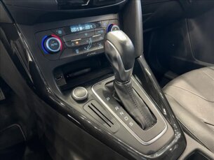 Foto 6 - Ford Focus Hatch Focus Hatch Titanium Plus 2.0 PowerShift automático