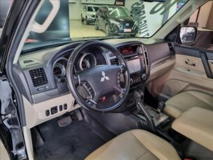 Foto 8 - Mitsubishi Pajero Full Pajero Full 3.2 DI-D 3D HPE 4WD automático