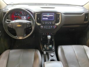Foto 8 - Chevrolet S10 Cabine Dupla S10 2.8 CTDI High Country 4WD (Cabine Dupla) (Aut) automático