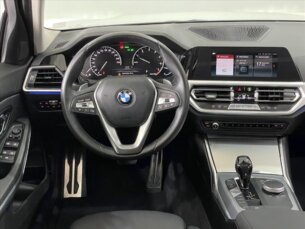 Foto 3 - BMW Série 3 330i Sport automático