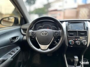 Foto 6 - Toyota Yaris Sedan Yaris Sedan 1.5 XL Live automático