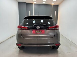 Foto 5 - Toyota Yaris Hatch Yaris 1.5 XLS Connect CVT automático