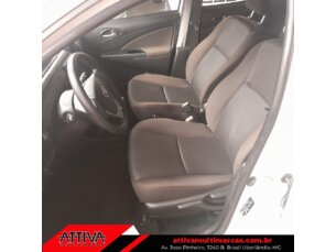 Foto 3 - Toyota Etios Hatch Etios X Plus 1.5 (Flex) manual