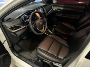 Foto 5 - Toyota Yaris Hatch Yaris 1.5 XL Plus Connect CVT automático