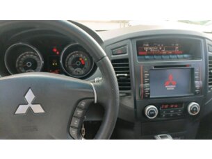 Foto 6 - Mitsubishi Pajero Full Pajero Full HPE 3.2 5p automático