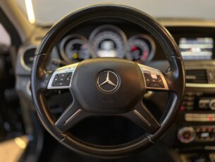 Foto 8 - Mercedes-Benz Classe C C 180 CGI Classic automático