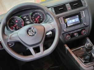 Foto 4 - Volkswagen Jetta Jetta 1.4 TSI Trendline manual