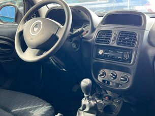 Foto 8 - Renault Clio Clio Authentique 1.0 16V (Flex) 4p manual