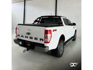 Foto 6 - Ford Ranger (Cabine Dupla) Ranger 2.2 CD XLS 4x4 (Aut) automático