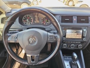 Foto 10 - Volkswagen Jetta Jetta 2.0 Comfortline Tiptronic (Flex) automático