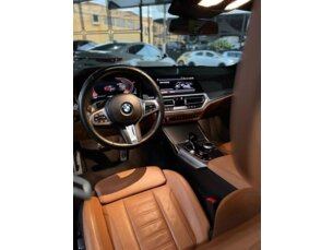 Foto 8 - BMW Série 3 330i M Sport automático