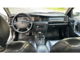 Foto 7 - Chevrolet Vectra Vectra CD 2.2 MPFi 16V automático