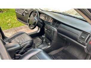 Foto 9 - Chevrolet Vectra Vectra CD 2.2 MPFi 16V automático