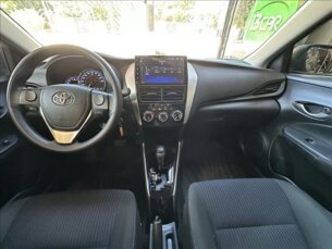 Foto 5 - Toyota Yaris Sedan Yaris Sedan 1.5 XL CVT (Flex) automático