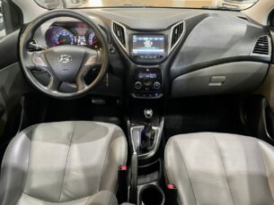 Foto 10 - Hyundai HB20S HB20S 1.6 Premium (Aut) automático