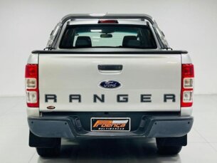Foto 5 - Ford Ranger (Cabine Dupla) Ranger 3.2 TD 4x4 CD XLS manual