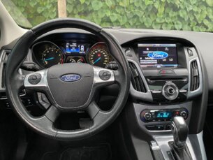 Foto 5 - Ford Focus Hatch Focus Hatch Titanium 2.0 16V PowerShift automático