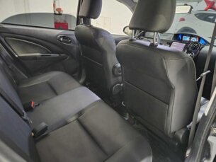 Foto 8 - Toyota Etios Hatch Etios Platinum 1.5 (Flex) (Aut) manual