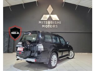 Foto 3 - Mitsubishi Pajero Full Pajero Full HPE 3.8 3p automático