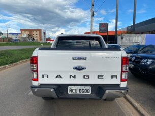 Foto 7 - Ford Ranger (Cabine Dupla) Ranger 3.2 TD Limited CD Mod Center 4x4 (Aut) automático