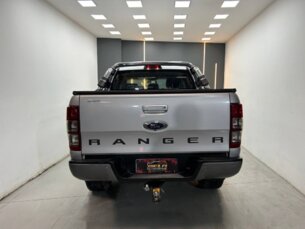 Foto 5 - Ford Ranger (Cabine Dupla) Ranger 2.2 TD XLS CD (Aut) automático