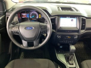 Foto 7 - Ford Ranger (Cabine Dupla) Ranger 2.2 CD XLS 4WD (Aut) automático
