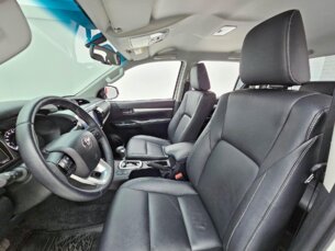 Foto 6 - Toyota Hilux Cabine Dupla Hilux CD 2.8 TDI SRV 4WD automático