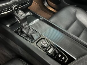 Foto 9 - Volvo XC60 XC60 2.0 T5 Momentum 4WD automático