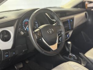 Foto 10 - Toyota Corolla Corolla 1.8 GLi Upper Multi-Drive (Flex) automático