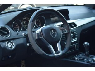 Foto 7 - Mercedes-Benz Classe C AMG C 63 AMG 6.2 V8 automático