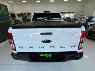 Foto 7 - Ford Ranger (Cabine Dupla) Ranger 3.2 TD 4x4 CD XLS Auto automático