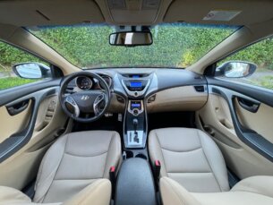 Foto 10 - Hyundai Elantra Elantra Sedan 1.8 GLS (aut) automático