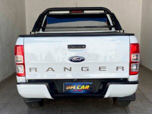 Foto 4 - Ford Ranger (Cabine Dupla) Ranger 2.5 XL CD 4x2 (Flex) manual