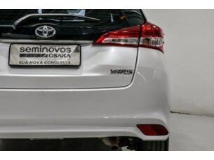 Foto 6 - Toyota Yaris Hatch Yaris 1.5 XL Live CVT automático