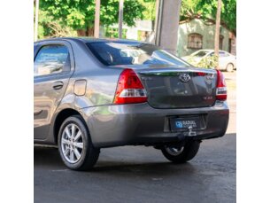 Foto 2 - Toyota Etios Sedan Etios Sedan XLS 1.5 (Flex) (Aut) manual