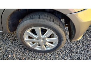Foto 9 - Toyota Etios Hatch Etios X Plus 1.5 (Flex) (Aut) automático