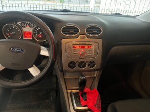 Foto 6 - Ford Focus Hatch Focus Hatch GLX 2.0 16V (Flex) automático