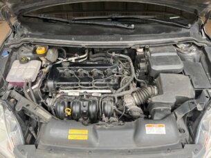 Foto 8 - Ford Focus Hatch Focus Hatch GLX 2.0 16V (Flex) automático