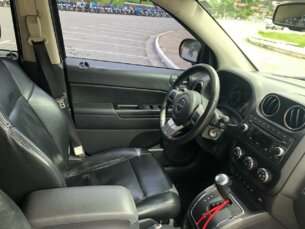 Foto 7 - Jeep Compass Compass 2.0 (Aut) automático