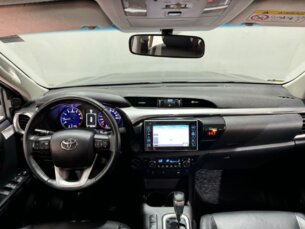 Foto 9 - Toyota Hilux Cabine Dupla Hilux 2.7 SRV CD 4x4 (Flex) (Aut) automático