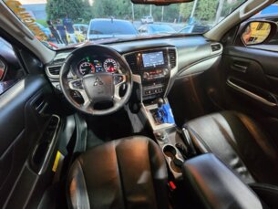 Foto 3 - Mitsubishi L200 Triton L200 Triton Sport 2.4 D HPE-S 4WD (Aut) automático
