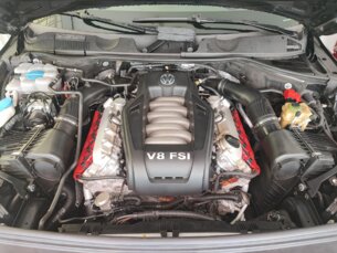 Foto 5 - Volkswagen Touareg Touareg 4.2 V8 FSI R-Line 4WD automático