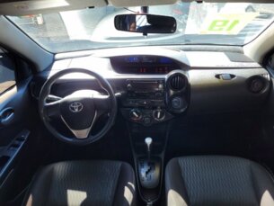 Foto 7 - Toyota Etios Sedan Etios Sedan X 1.5 (Flex) automático