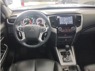 Foto 4 - Mitsubishi L200 Triton L200 Triton Sport 2.4 D HPE 4WD (Aut) automático