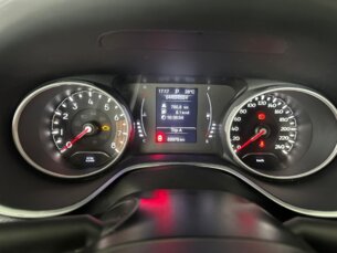 Foto 10 - Jeep Compass Compass 2.0 Sport automático