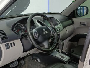 Foto 6 - Mitsubishi L200 Triton L200 Triton 3.5 V6 HPE 4WD (Flex) (Aut) automático