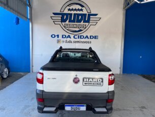 Foto 4 - Fiat Strada Strada Hard Working 1.4 (Flex) (Cabine Dupla) manual